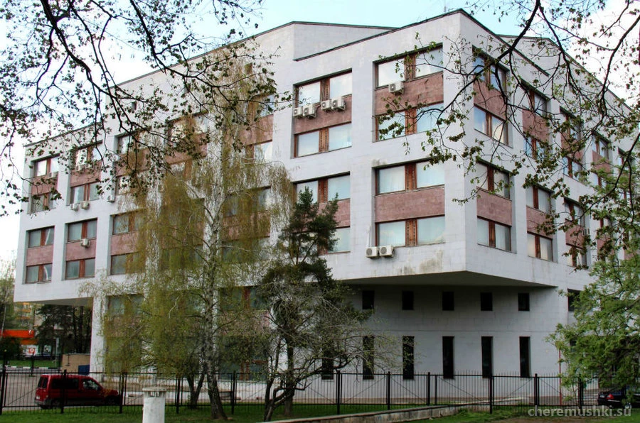 Государственный академический университет гуманитарных наук на Нахимовском проспекте Изображение 2