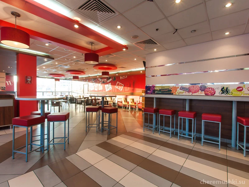 Ресторан быстрого питания KFC на улице Гарибальди Изображение 2